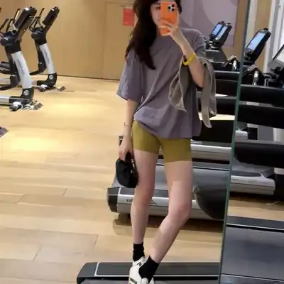 蒋娜伟